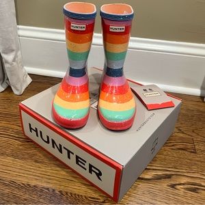 HUNTER Original Classic Rainbow and Glitter Rain boots- Kids size 1 NEVER WORN